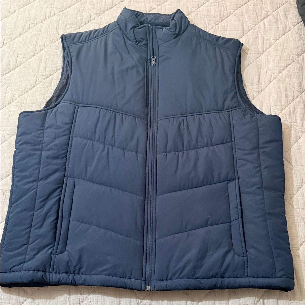 Port Authority Men's Navy Quilted Vest